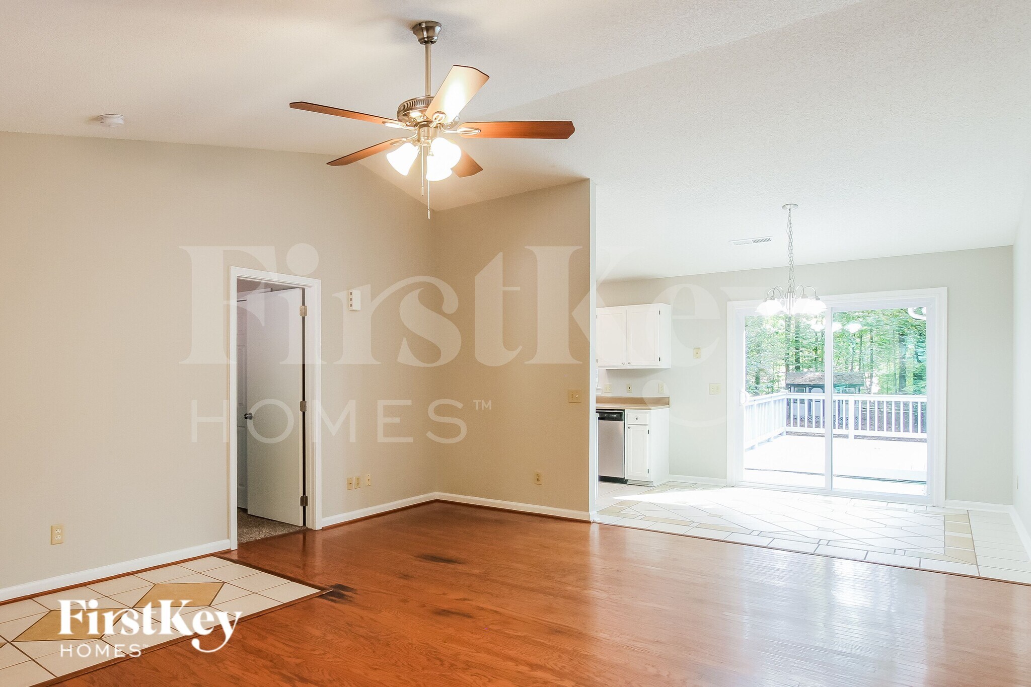 Building Photo - 110 Waderich Ln