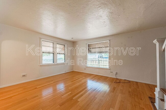 Building Photo - 6801 Irving St