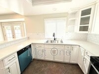 Building Photo - 26716 Kicking Horse Dr