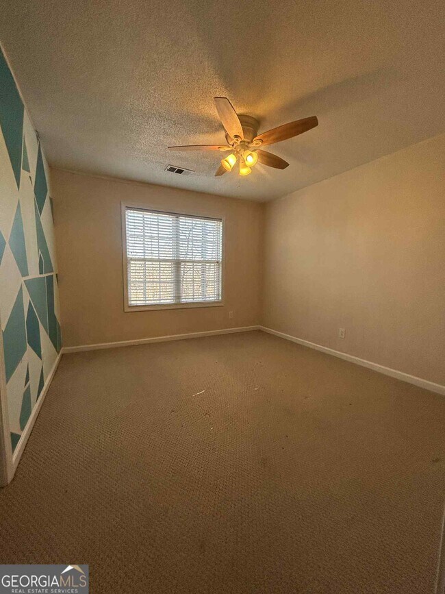 Building Photo - 128 Ashton Dr