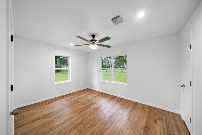 Building Photo - 15722 Treichel Rd