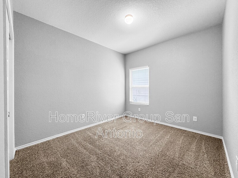 Building Photo - 13541 Lily Ln