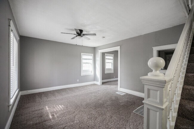 Building Photo - Charming 2 Bed, 1 Bath Rental Home in Kans...