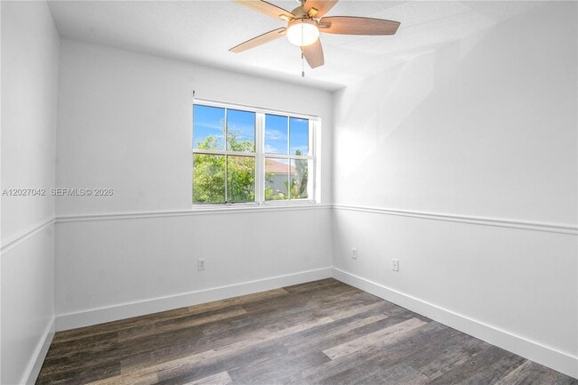 Building Photo - 16001 SW 43rd Terrace