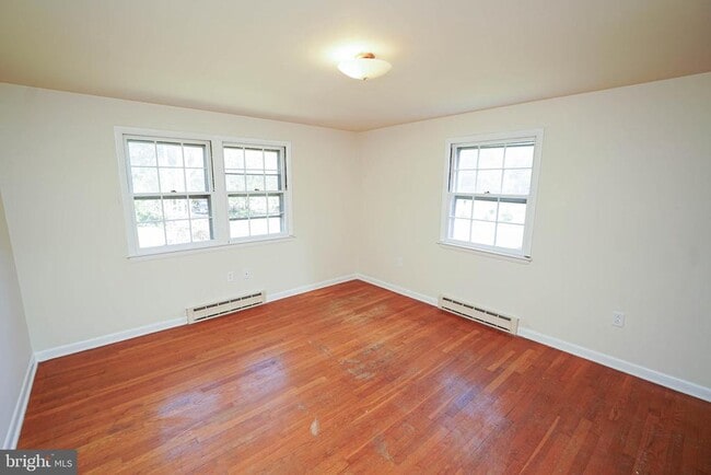 Building Photo - 510 Elberta Ave