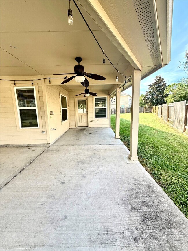 Building Photo - 25002 Tancy Ranch Ct