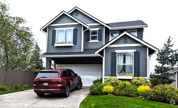 Building Photo - Spacious Corner 5 bed Single Family Home i...