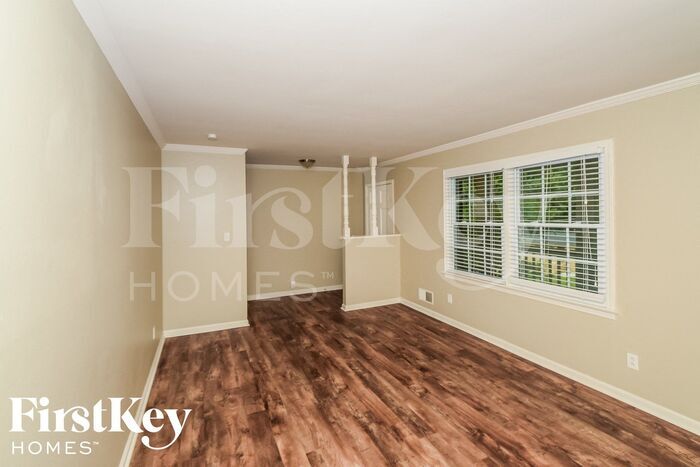 Building Photo - 1416 Brewster Cir