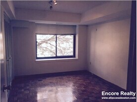 Building Photo - 1243 Beacon St