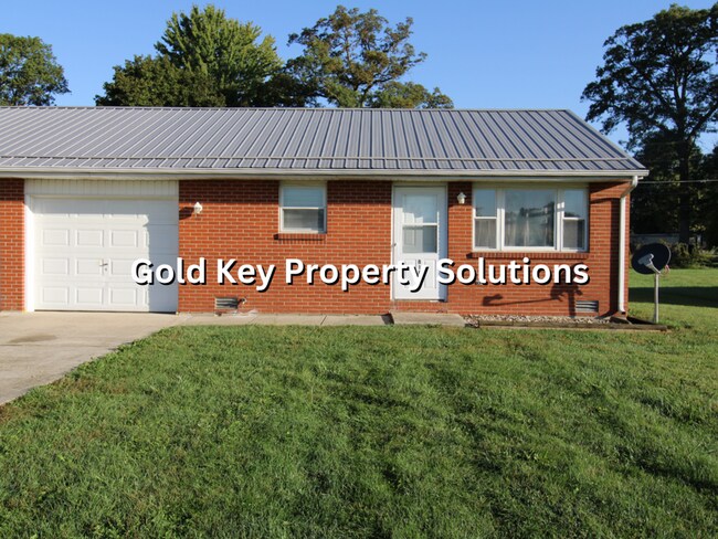 Building Photo - 818-820 Cossack Dr
