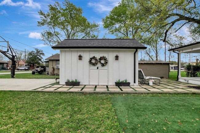 Building Photo - 507 Mason St