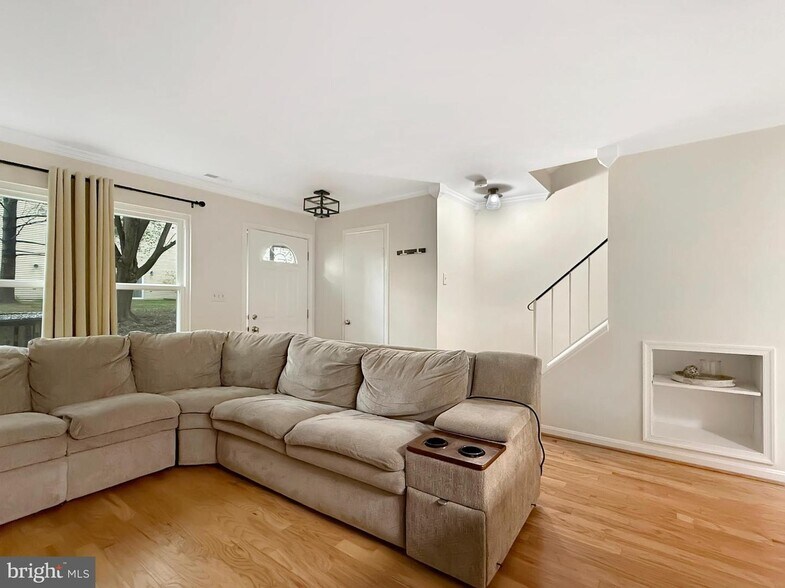 Building Photo - 18016 Golden Spring Ct