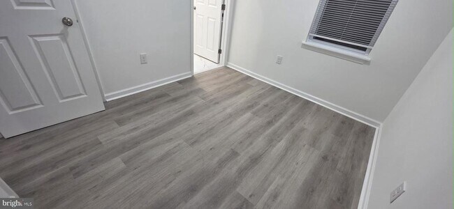 Building Photo - 2233 N 16th St