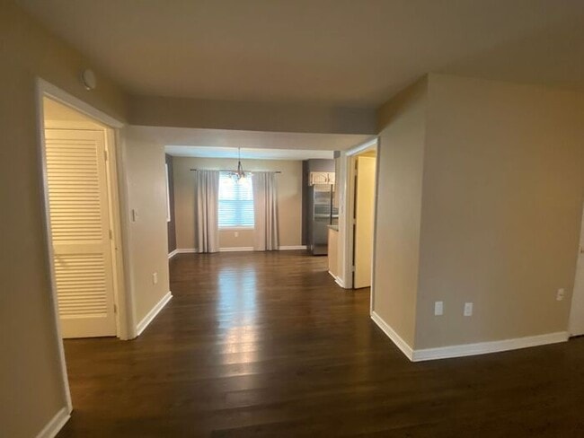 Building Photo - Greystone and Skyland- Offering Self Guide...