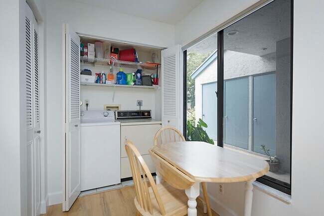 Building Photo - 903 Harbour Pointe Way