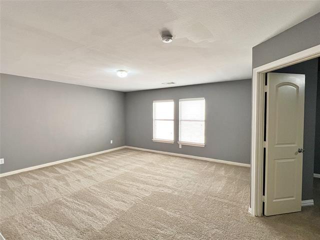 Building Photo - 5213 Birchwood Dr