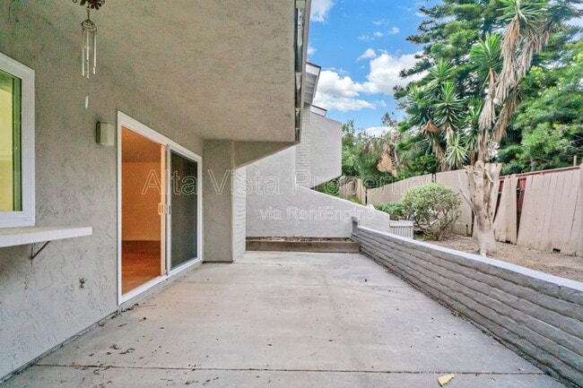 Building Photo - 2229 Camino Preciosa Sur
