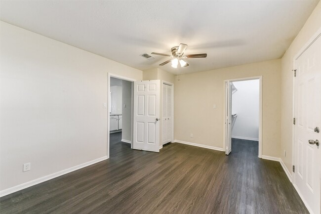 Building Photo - 3602 Alice St