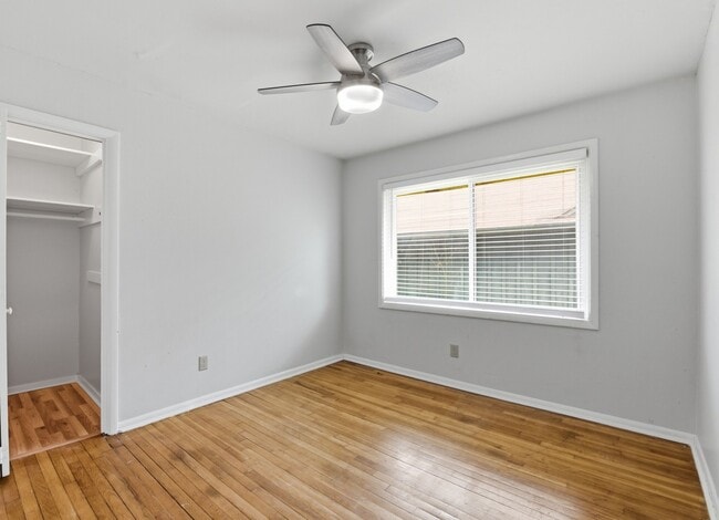 Building Photo - 4929 Libbey Dr