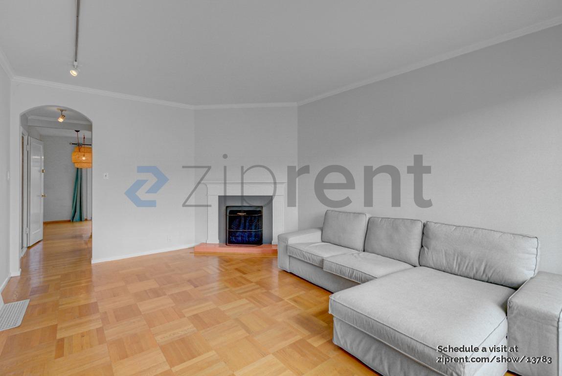 Building Photo - 1763 42nd Ave