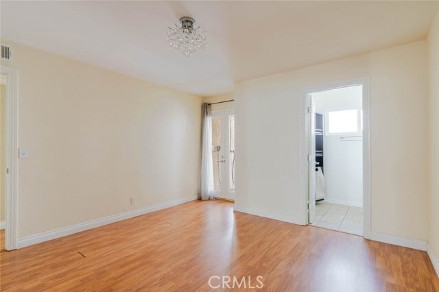 Building Photo - 909 E Garfield Ave