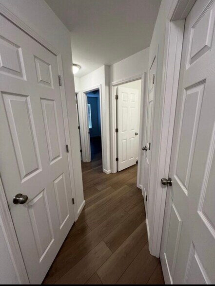 Building Photo - 823 Navajo Trail