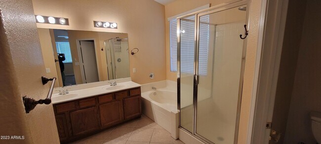 Building Photo - 12743 W Merrell St