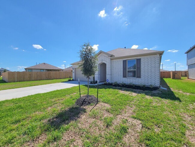 Building Photo - 2815 LYRA Ct