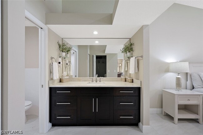 Building Photo - 613 Serendipity Dr