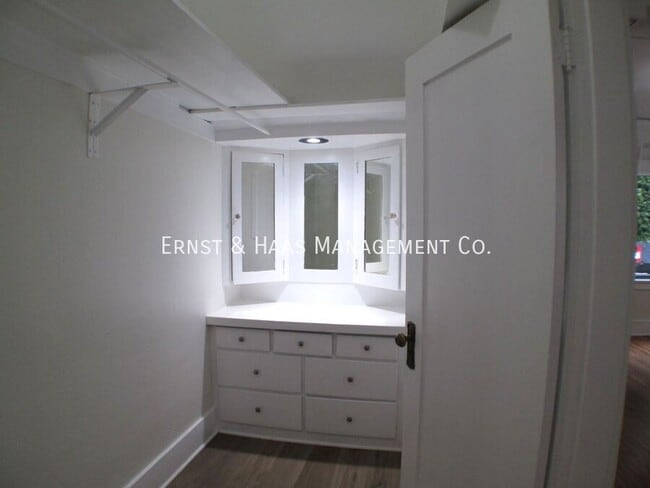 Building Photo - 969 2nd St