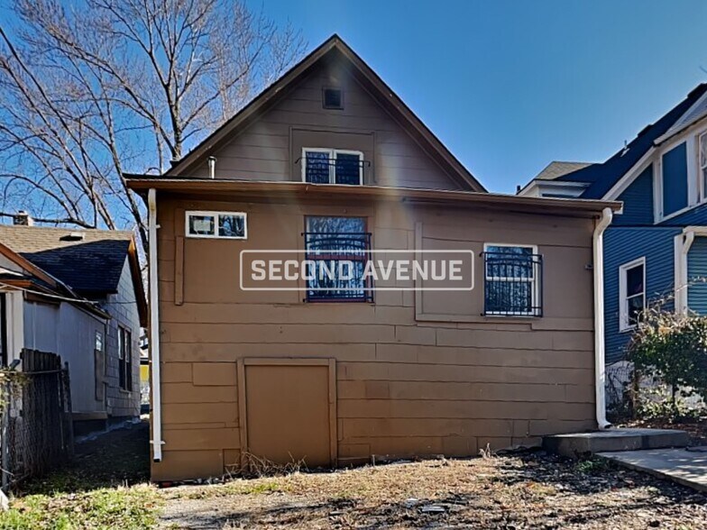 Building Photo - 2612 Bales Ave