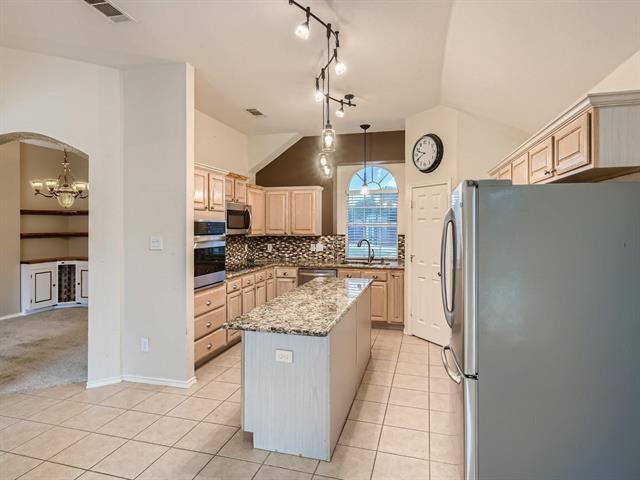 Building Photo - 3804 Warwick Ln
