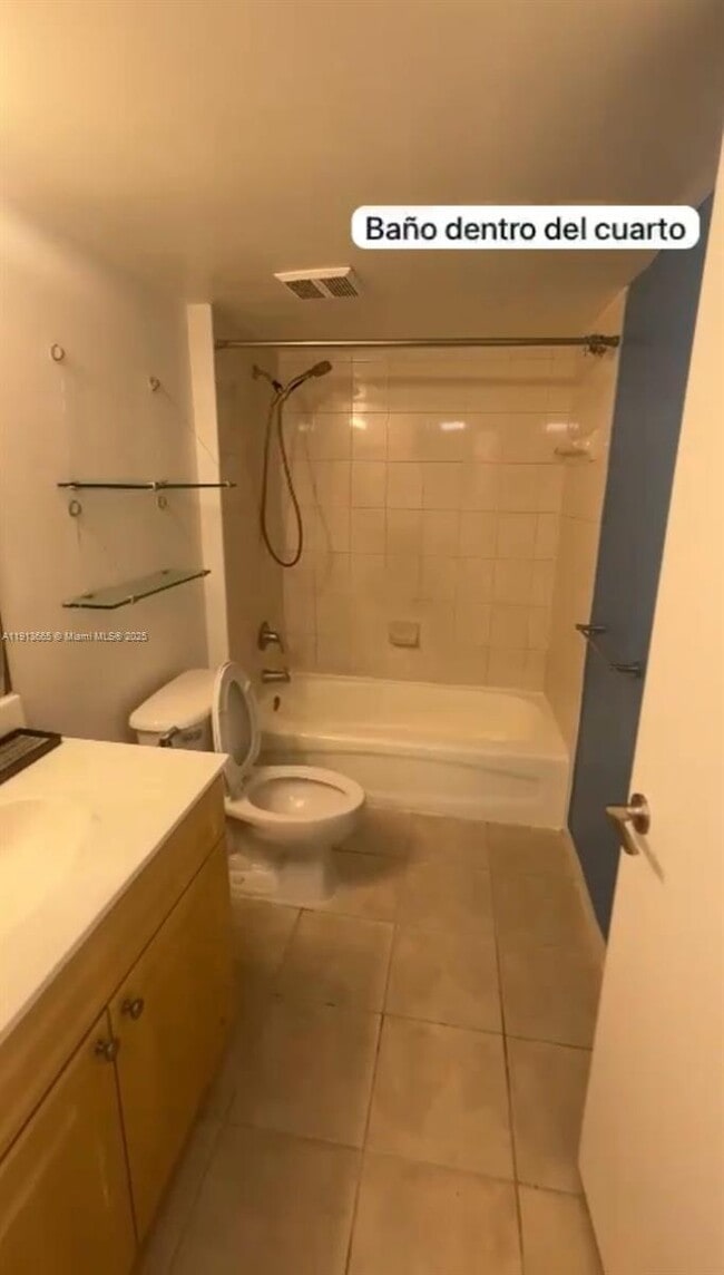 Building Photo - 102 SW 6th Ave