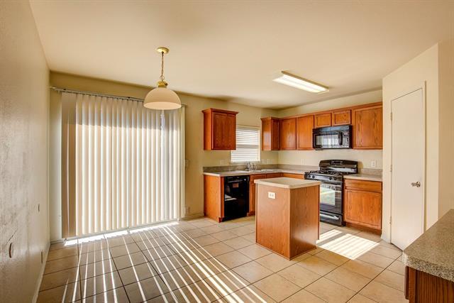 Building Photo - 1720 Desperado Rd