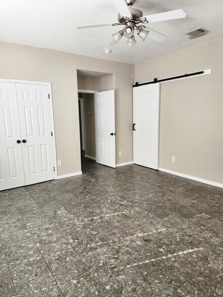 Primary Bedroom - 1714 Village Townhome Dr