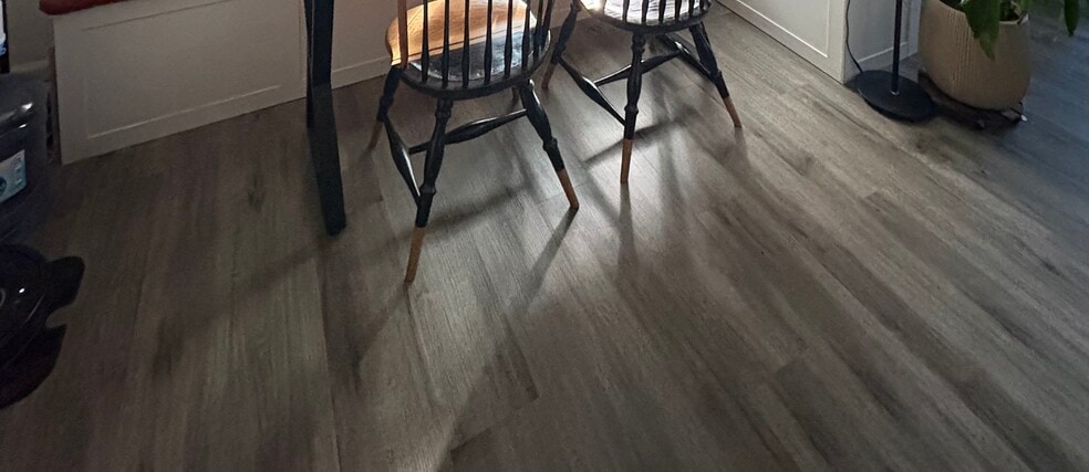 Building Photo - 28952 Canyon Lake Dr