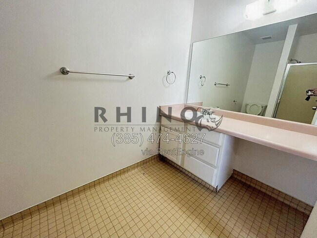 Building Photo - 4866 W 4780 S