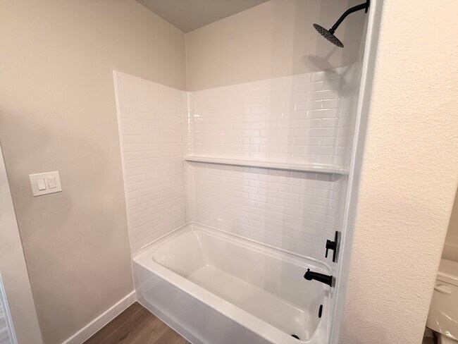 Building Photo - 2214 133rd St