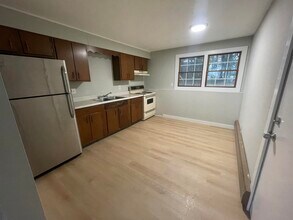 Building Photo - 15 Kingsley Ct