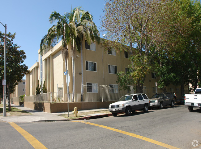 Building Photo - Lockwood Avenue Apartments