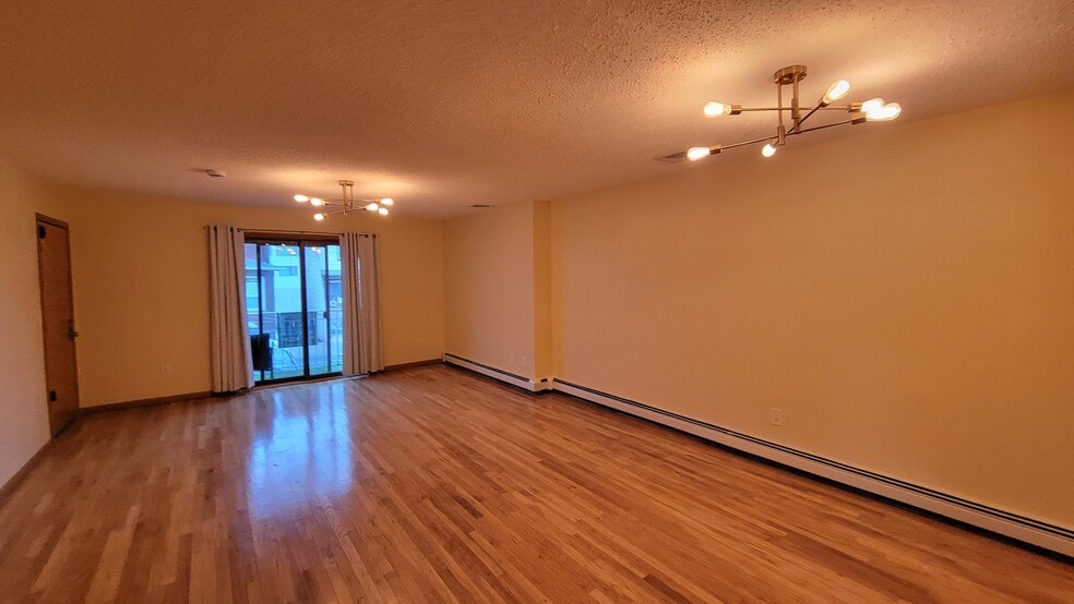 Building Photo - 213 69th St