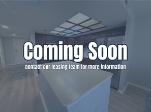 Building Photo - Luxury Living at Midtown Square
