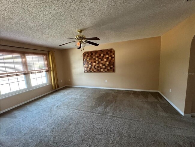 Building Photo - 712 Waxwing Ct