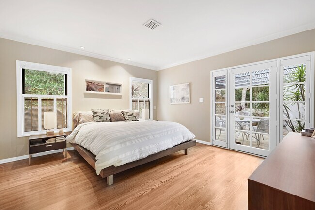Primary Bedroom - 1522 Forest Knoll Dr