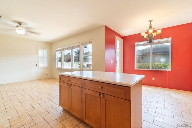 Building Photo - 3br/2.5 ba Single Family Home in Ocean Pointe