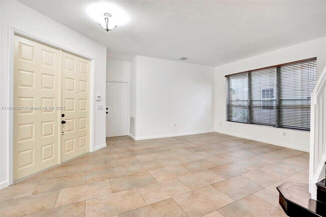 Building Photo - 15421 SW 18th St