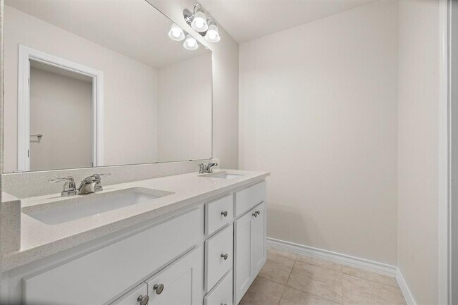 Building Photo - 148 Limonite Ln