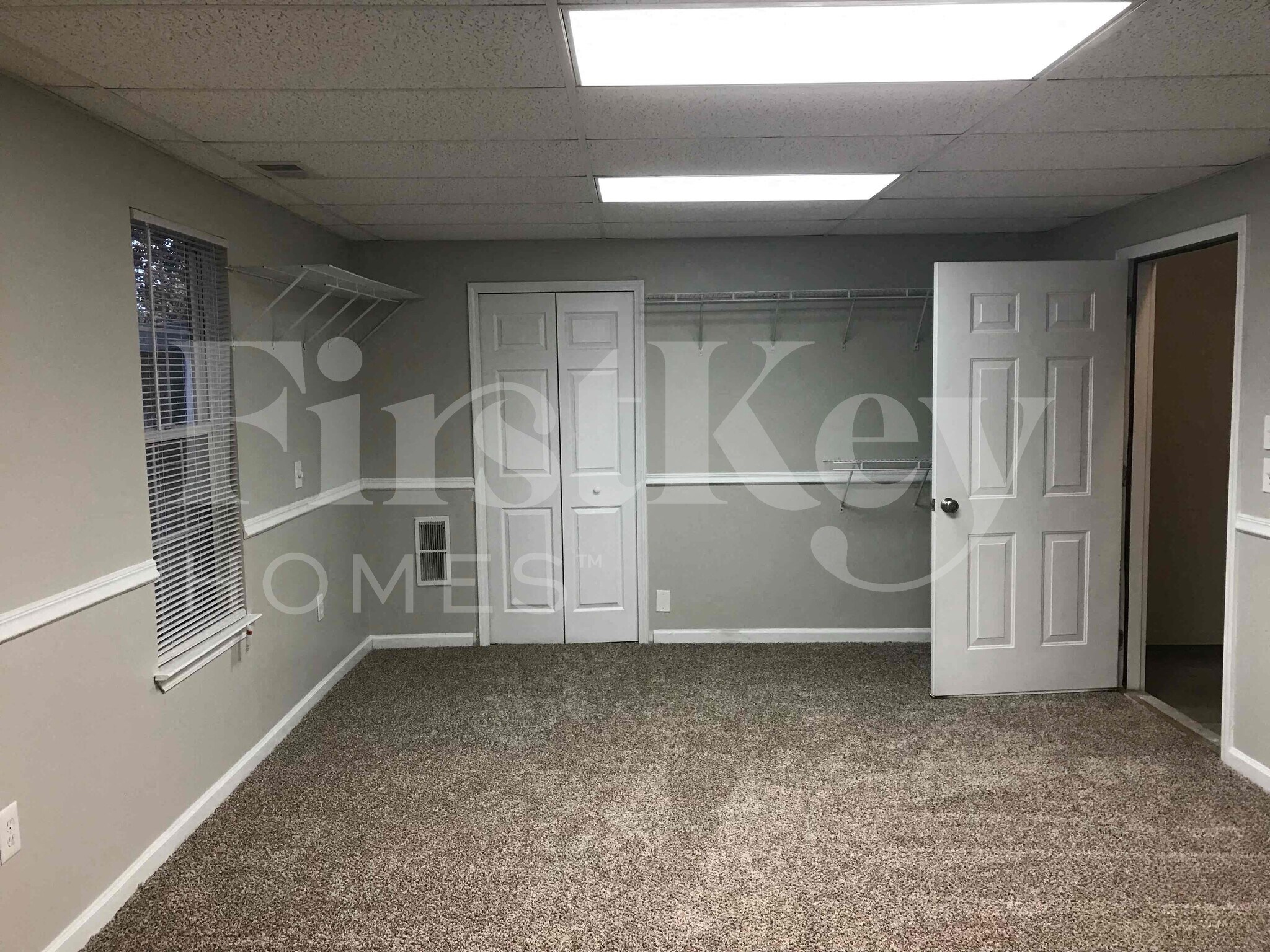 Building Photo - 4020 Brookfield Way