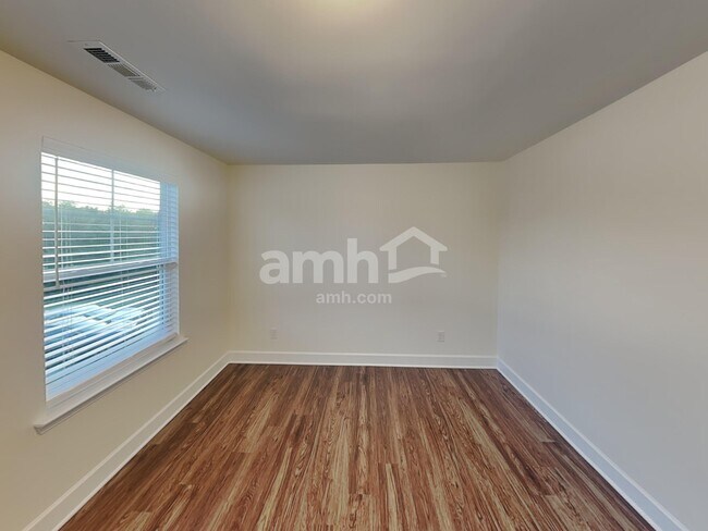 Building Photo - 807 Mary Beth Ct