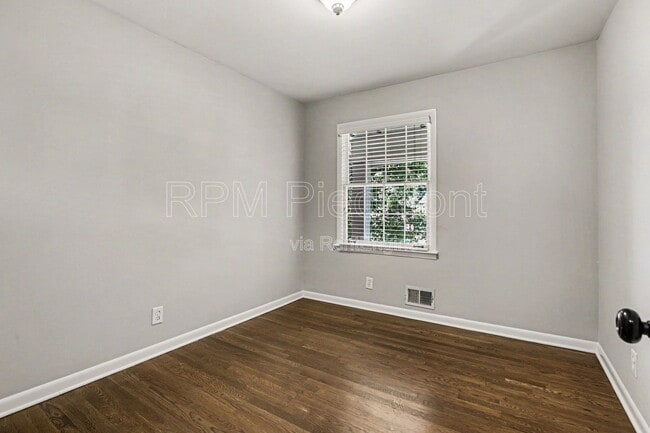 Building Photo - 2931 Appling Cir